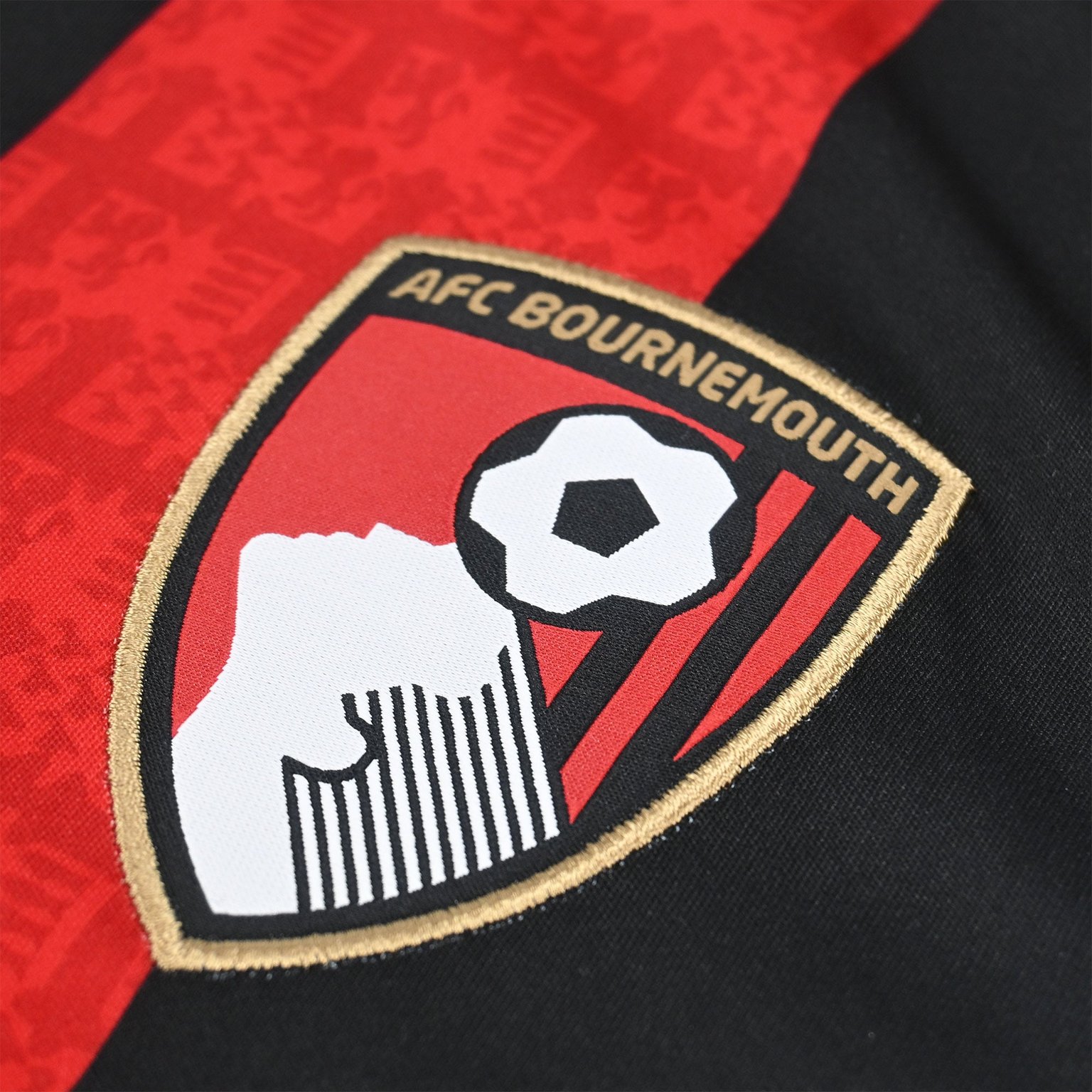 Kid's Hummel AFC Bournemouth Home 2026 Kit - Image 5