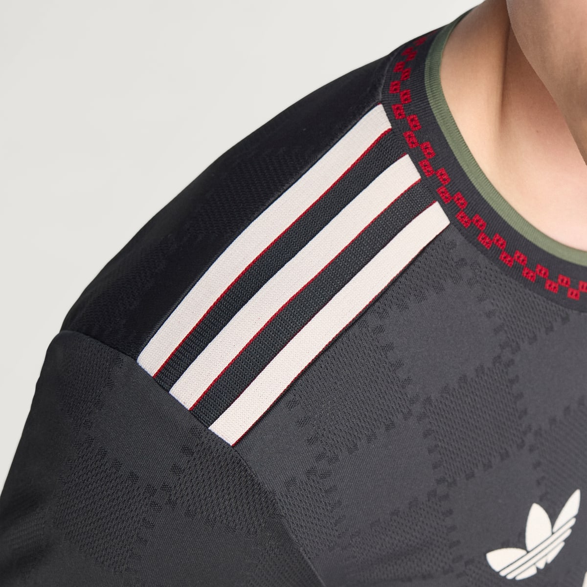 Men's Adidas FC Bayern Authentic Third 2026 Jersey - Image 9