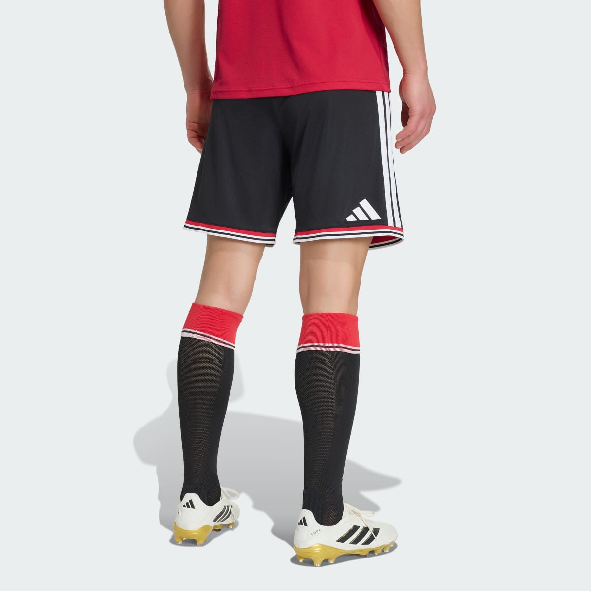 Manchester United 26/27 Home Shorts - Image 2
