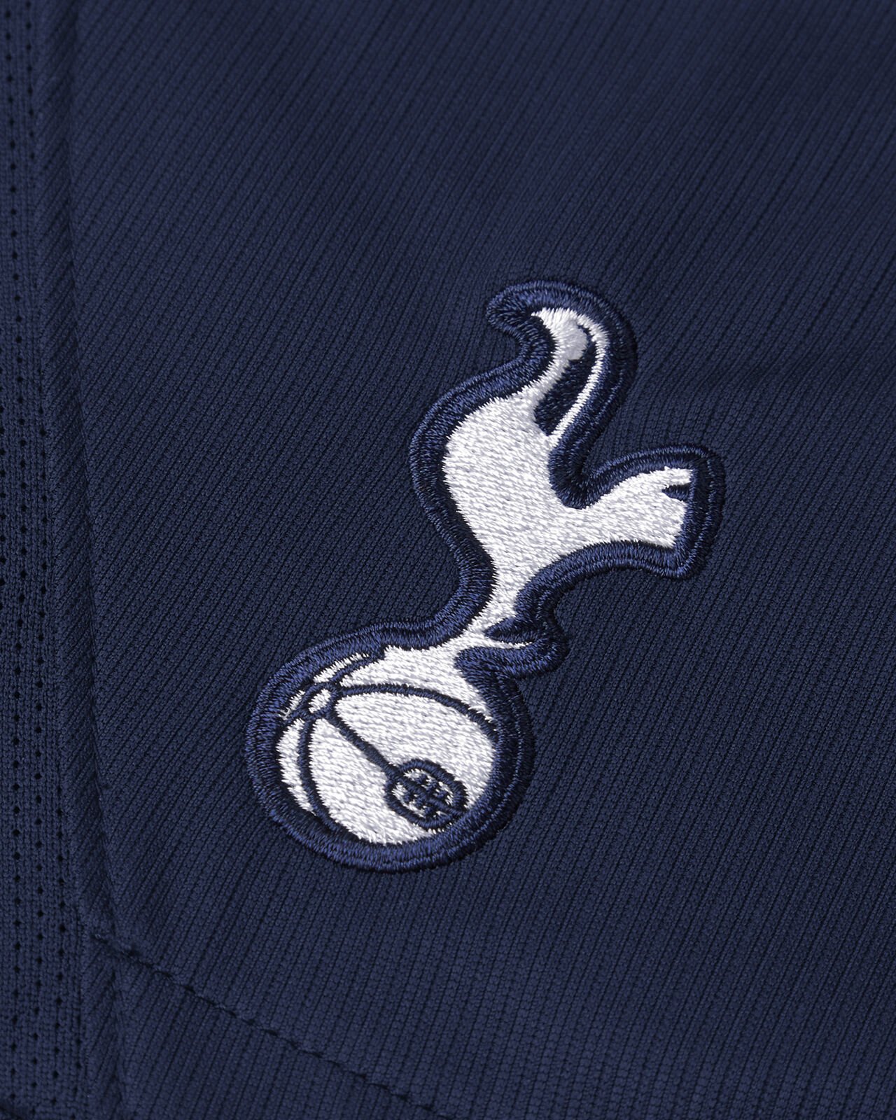 Kid's Nike Tottenham Hotspur Away 2026 Shorts - Image 6