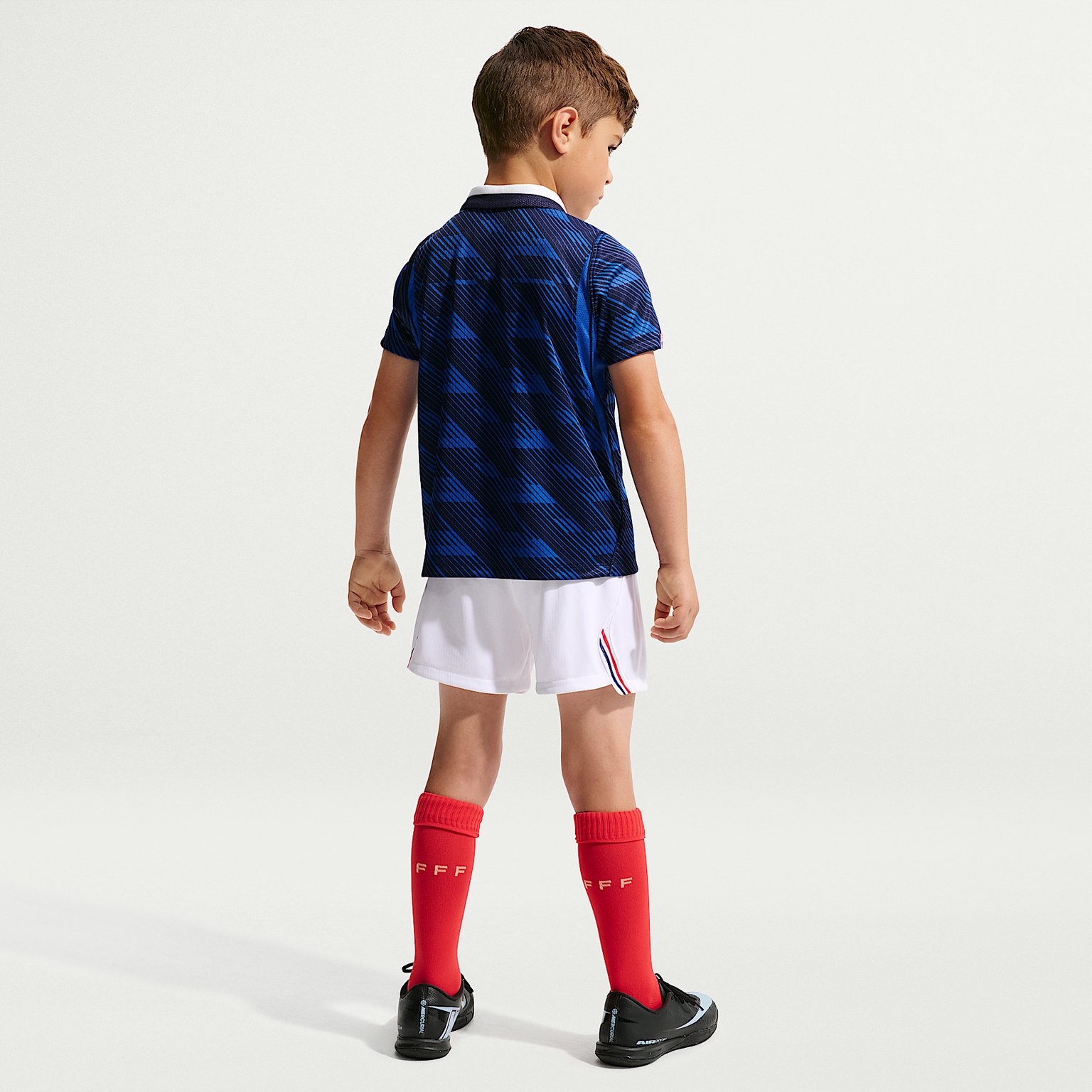 Kid's Nike France Home 2026 Kit - Image 7