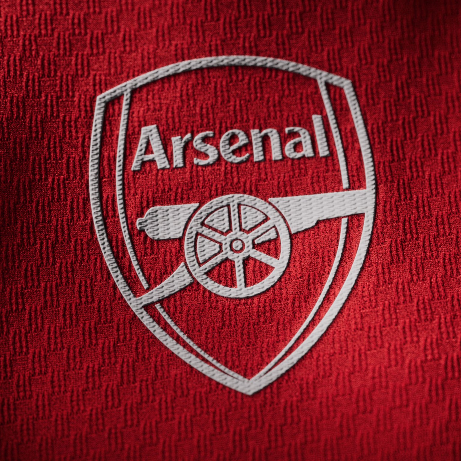 Visual featuring the new Arsenal 26/27 Home authentic Kit crest